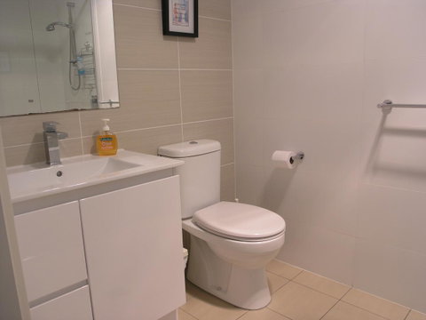 Kesh At Aamira - Surfers Paradise Gold Coast 9
