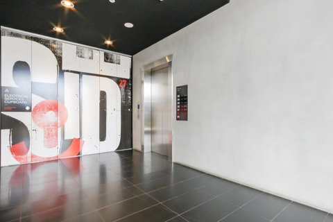 Dockside 4 Kingston ACT - Surfers Paradise Gold Coast 17
