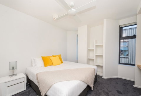 Dockside 4 Kingston ACT - Surfers Paradise Gold Coast 3