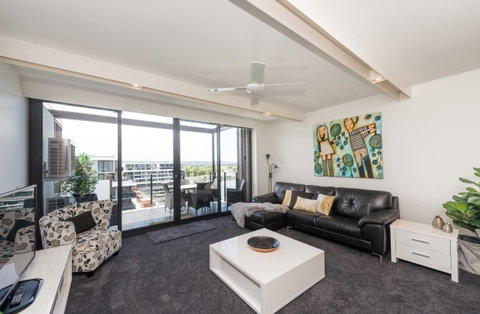 Dockside 4 Kingston ACT - Surfers Paradise Gold Coast 7