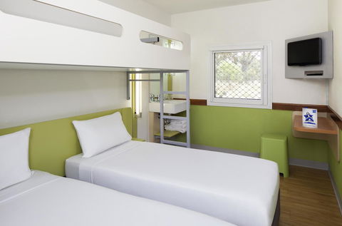 Ibis Budget Canberra - Surfers Paradise Gold Coast 8