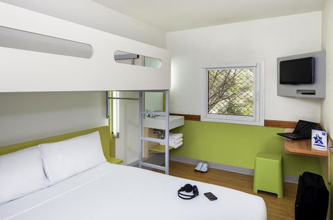 Ibis Budget Canberra - Surfers Paradise Gold Coast 6