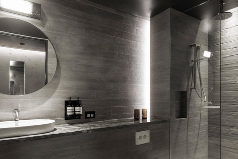 Ovolo Nishi - Surfers Paradise Gold Coast 27