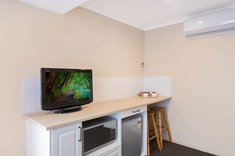 Heritage House Motel & Units - Surfers Paradise Gold Coast 4
