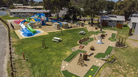 Victor Harbor Holiday Park - Surfers Paradise Gold Coast 7
