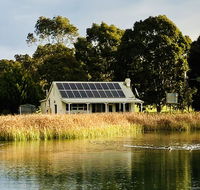 The Lake House Retreat - Surfers Paradise Gold Coast