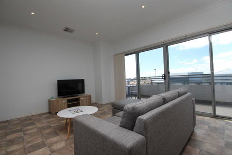 Wallaroo Marina Apartments - Surfers Paradise Gold Coast 26