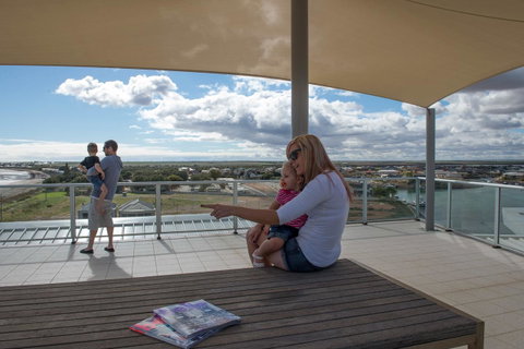 Wallaroo Marina Apartments - Surfers Paradise Gold Coast 31