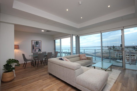 Wallaroo Marina Apartments - Surfers Paradise Gold Coast 20