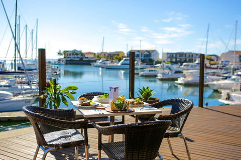 Marina Hotel - Surfers Paradise Gold Coast 42