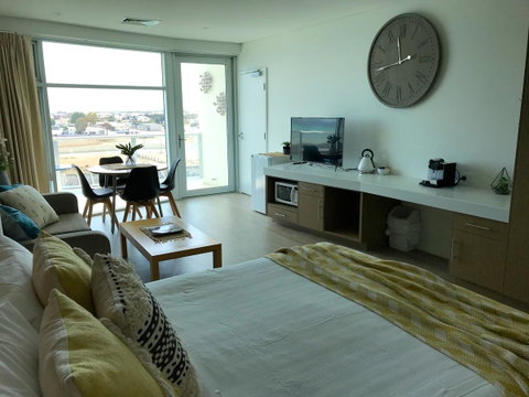 Ocean View Luxury Apartment & Suite - Surfers Paradise Gold Coast 13