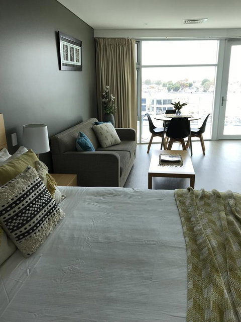 Ocean View Luxury Apartment & Suite - Surfers Paradise Gold Coast 12