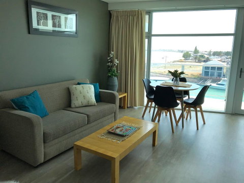 Ocean View Luxury Apartment & Suite - Surfers Paradise Gold Coast 11