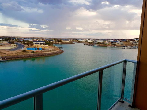 Ocean View Luxury Apartment & Suite - Surfers Paradise Gold Coast 34