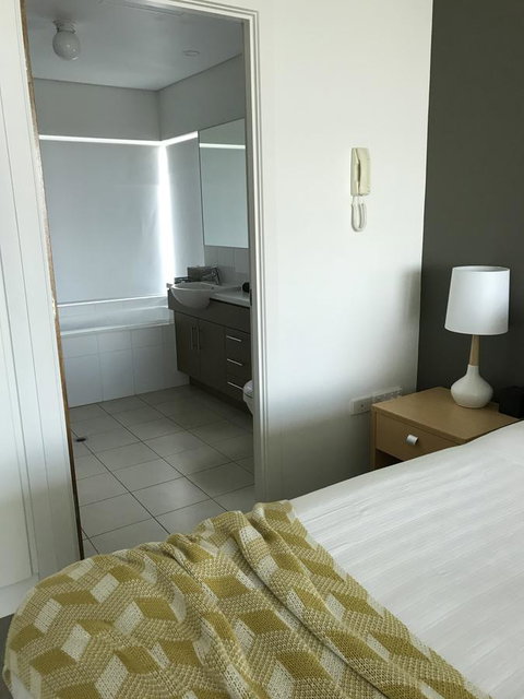 Ocean View Luxury Apartment & Suite - Surfers Paradise Gold Coast 19