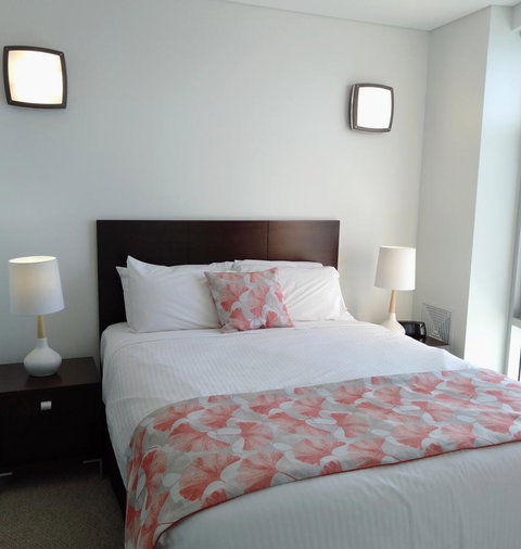 Wallaroo Marina Executive Apartments - Surfers Paradise Gold Coast 2