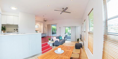 S T U D I O 22 Peaceful Retreat With Garden Views - Surfers Paradise Gold Coast 1