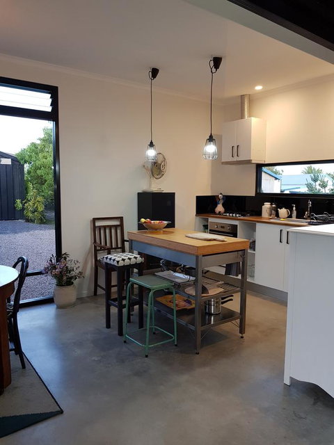 Sinclair Eco House - Surfers Paradise Gold Coast 9