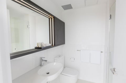 Ibis Adelaide - Surfers Paradise Gold Coast 11