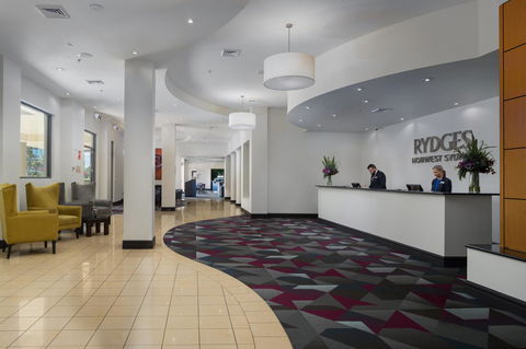 Rydges Norwest Sydney - Surfers Paradise Gold Coast 2