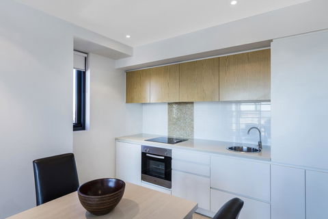 IStay Precinct Adelaide - Surfers Paradise Gold Coast 14