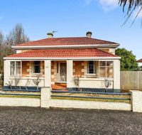 Olive's Cottage - Surfers Paradise Gold Coast