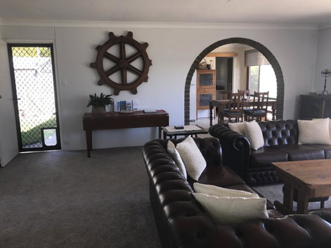 Hydeaway Bay - Own Private Bay + Kayaks - Surfers Paradise Gold Coast 6