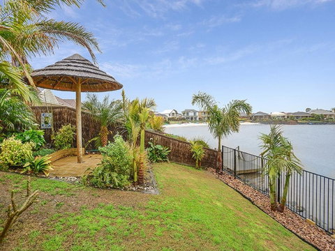 Lakeside - Encounter Bay - Surfers Paradise Gold Coast 21