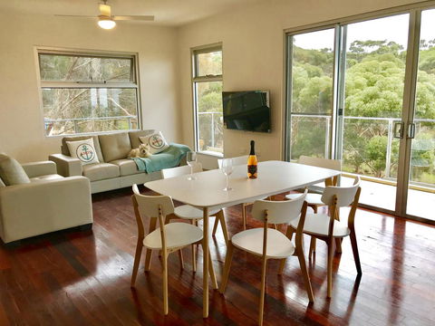 Sunrise On Falie Seaview Eco Accommodation - Surfers Paradise Gold Coast 22