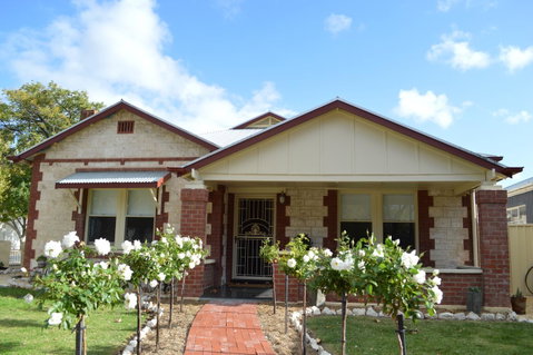 Two Cow Cottage Bed & Breakfast - Surfers Paradise Gold Coast 1