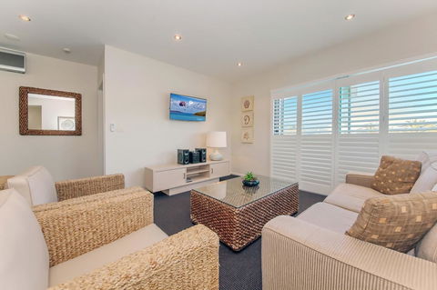 Pacific Blue 278-265 Sandy Pt Rd- Dual Key Access, Wifi, Linen And Air Conditioning - Surfers Paradise Gold Coast 4