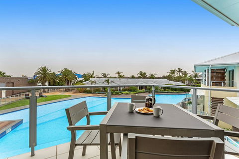 Pacific Blue 278-265 Sandy Pt Rd- Dual Key Access, Wifi, Linen And Air Conditioning - Surfers Paradise Gold Coast 2