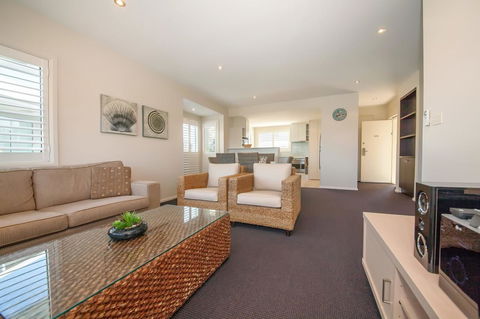 Pacific Blue 278-265 Sandy Pt Rd- Dual Key Access, Wifi, Linen And Air Conditioning - Surfers Paradise Gold Coast 5