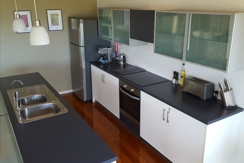 Coorong Waterfront Retreat - Surfers Paradise Gold Coast 9