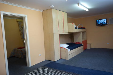 Motel Mount Gambier - Surfers Paradise Gold Coast 15