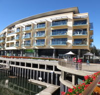 Lights Landing Apartments - Surfers Paradise Gold Coast