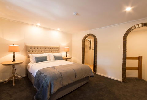 The Manor Basket Range - Surfers Paradise Gold Coast 4