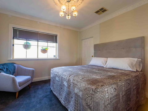 Angaston House - Surfers Paradise Gold Coast 22