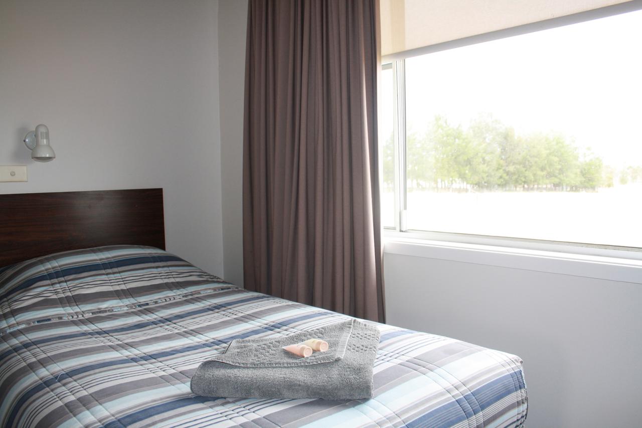  Surfers Paradise Gold Coast