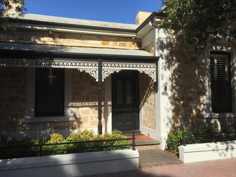 8 Osborne - Surfers Paradise Gold Coast 0
