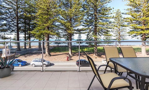 Breeze Beachfront Apartment - Surfers Paradise Gold Coast 40