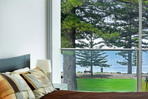Breeze Beachfront Apartment - Surfers Paradise Gold Coast 11