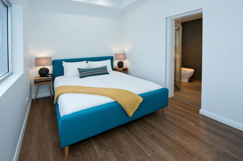 Loxton Courthouse Apartments - Surfers Paradise Gold Coast 2