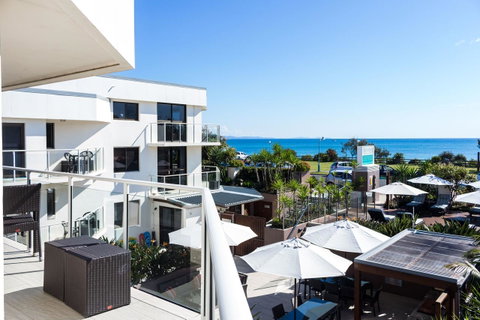 Bayview Beachfront Apartments, In Town Right On The Beach - Surfers Paradise Gold Coast 15