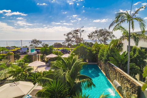 Bayview Beachfront Apartments, In Town Right On The Beach - Surfers Paradise Gold Coast 0