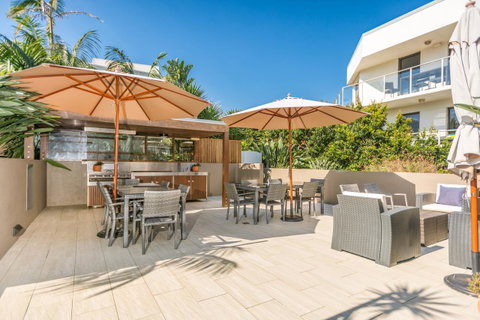 Bayview Beachfront Apartments, In Town Right On The Beach - Surfers Paradise Gold Coast 9