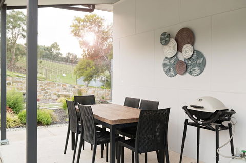 Esto House - Surfers Paradise Gold Coast 16