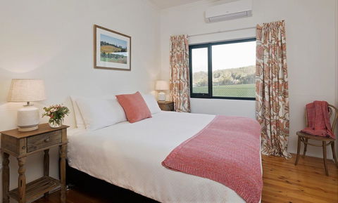 Esto House - Surfers Paradise Gold Coast 10