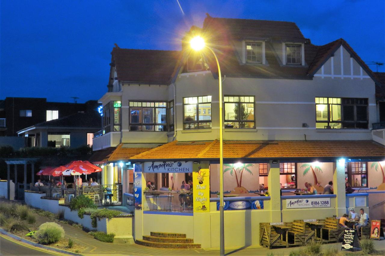 Port Noarlunga SA Surfers Paradise Gold Coast