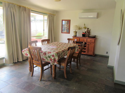 Maslin Beach House - Surfers Paradise Gold Coast 2
